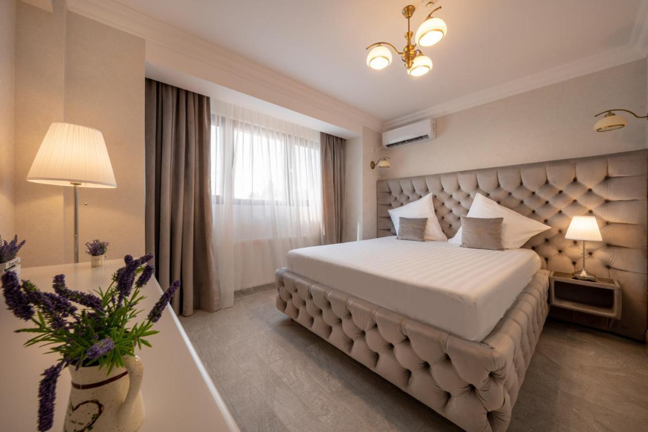 Hotel Casa Fiori บูคาเรสต์ ภายนอก รูปภาพ