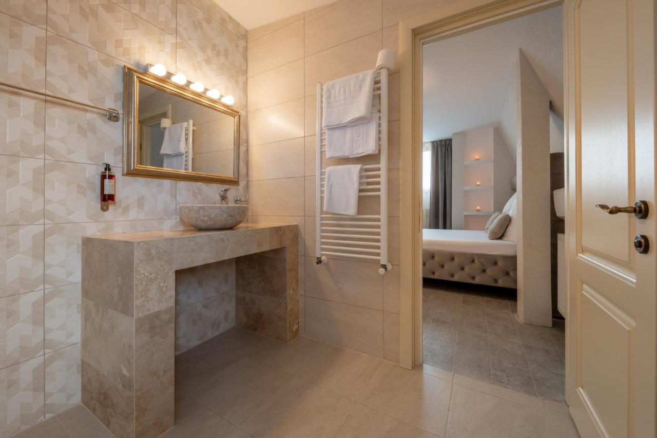 Hotel Casa Fiori บูคาเรสต์ ภายนอก รูปภาพ
