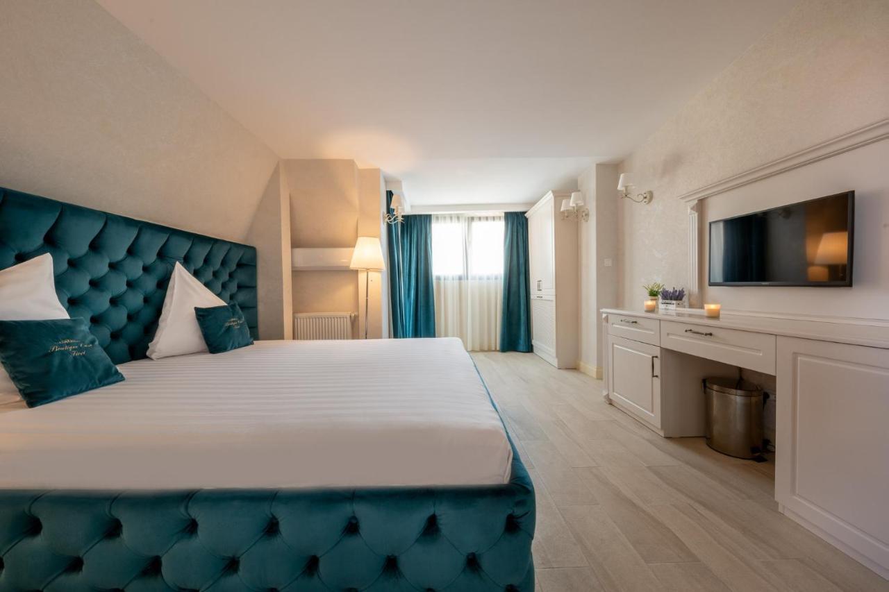 Hotel Casa Fiori บูคาเรสต์ ภายนอก รูปภาพ